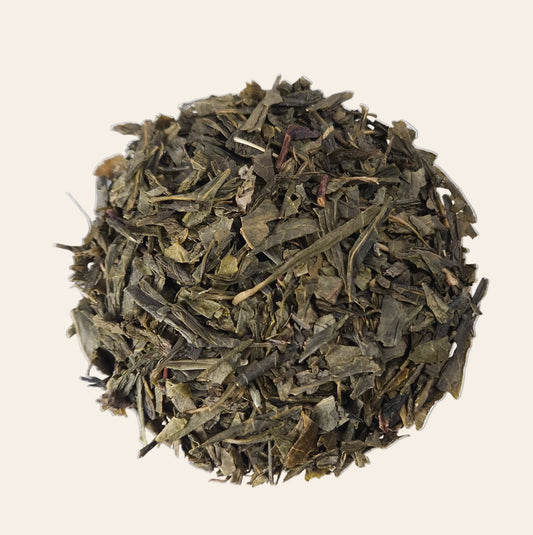 Feuilles de thé vert sencha chinois en vrac aspect nature