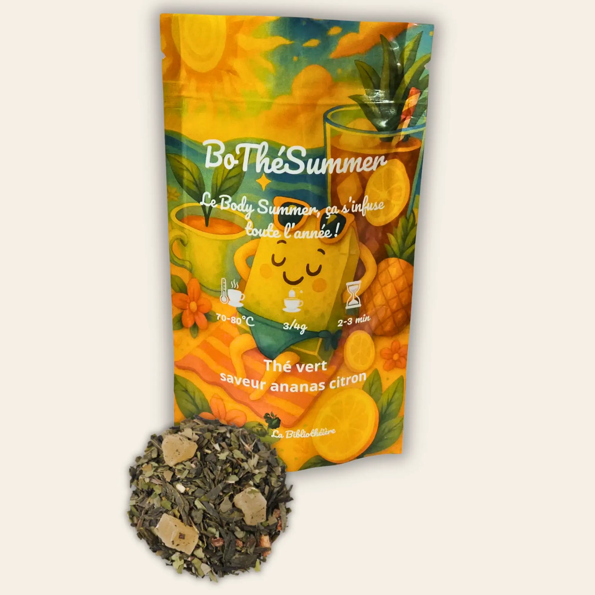 Thé vert en vrac BoThéSummer, mélange premium saveur ananas et citron par La Bibliothéière. Sachet refermable de thé en feuilles de qualité avec ingrédients naturels apparents.